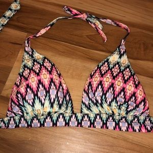 VICTORIA’S SECRET swim suit top